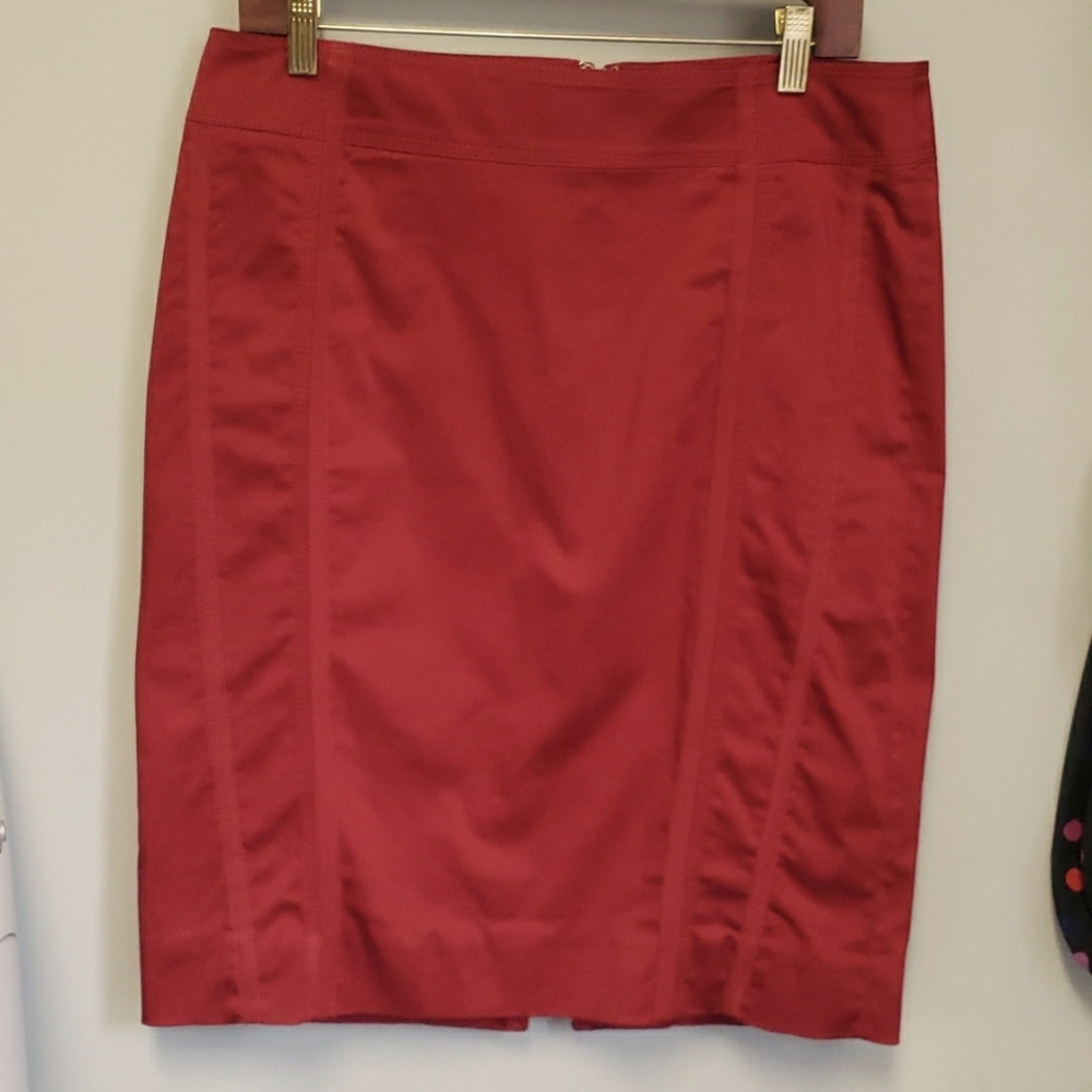 White House/Black Market Lined Pencil Skirt